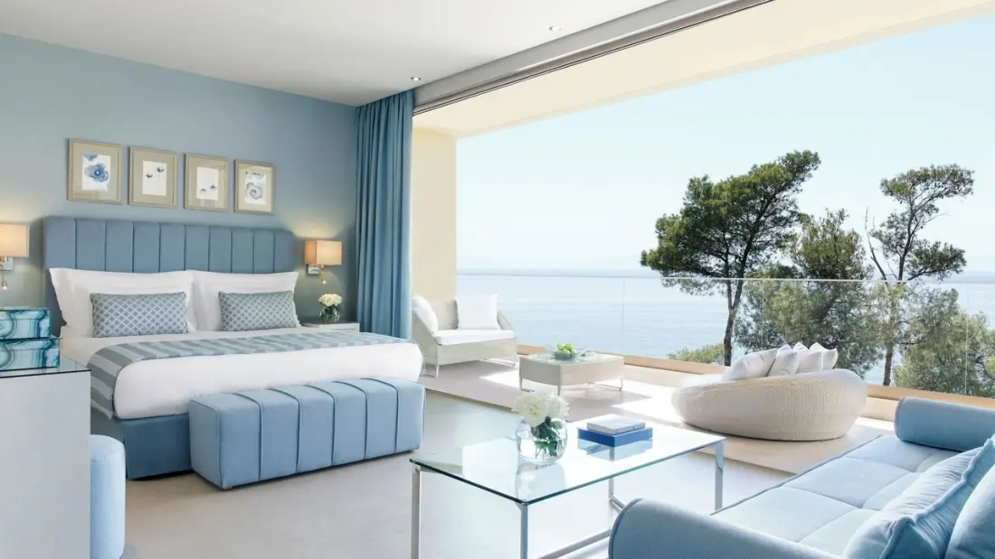 Condé Nast Traveler Readers Have Picked Their Favourite Greek Resorts for 2026