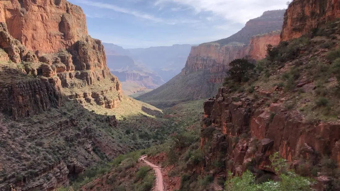Why No Photo Prepares You for the Grand Canyon — and How to Actually Feel the Awe