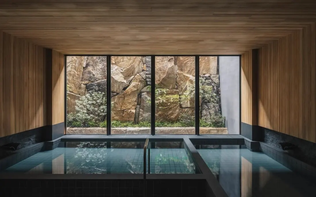 Chase's new $350 IHG Premier Select card packs $550-plus in yearly credits
