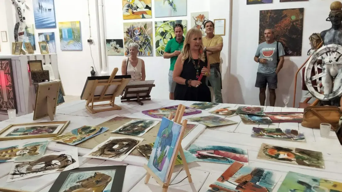 Fifteen artists, one gallery: Portimão's free independent art show runs to 4 November