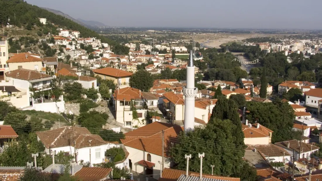 Vandalism at Xanthi's Çınar Mosque spotlights tensions in Greece's Western Thrace