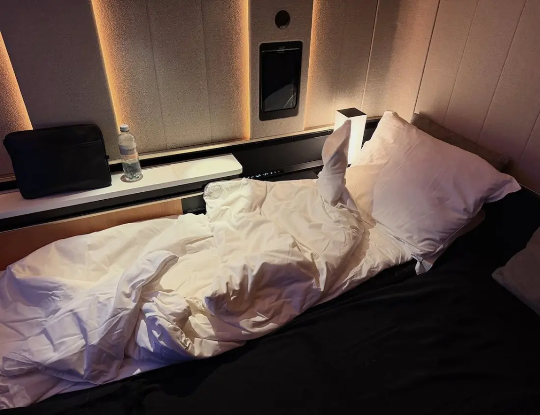 Inside SWISS's New A350 First Class: Why the Double Suite Is the Seat to Grab