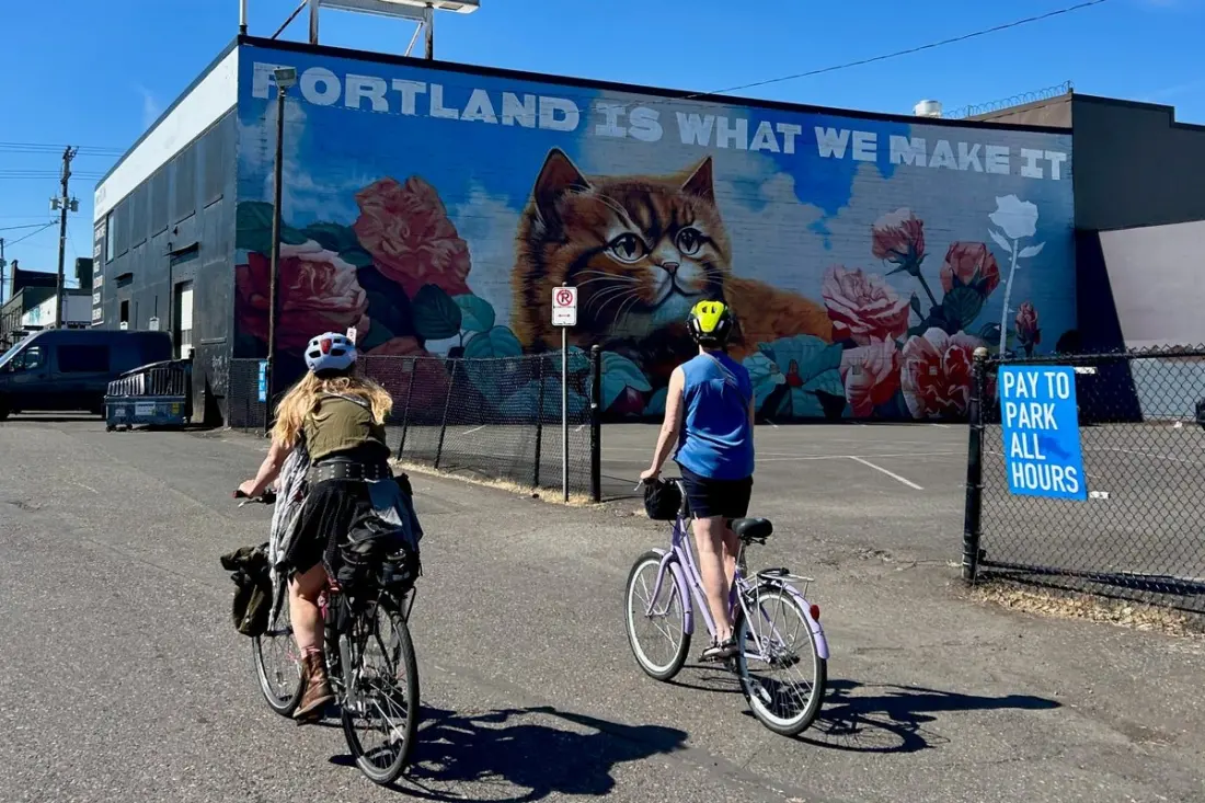 Portland by bike: food cart pods, street murals and a park with roses and a volcano view