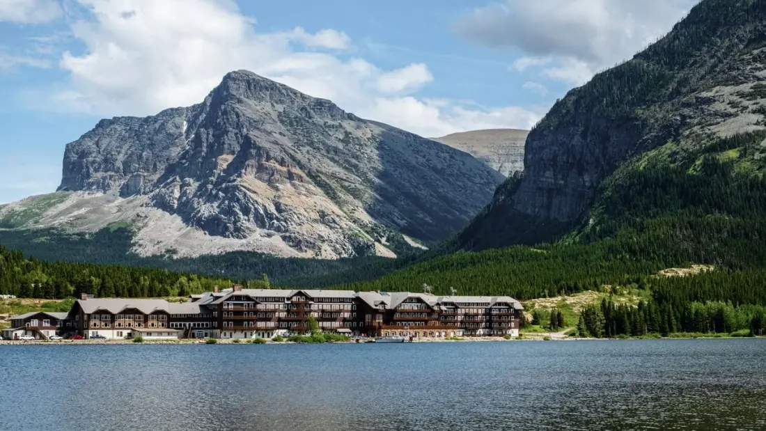From Breckenridge to the Smokies: America's Best Mountain Towns and Where to Sleep in Each