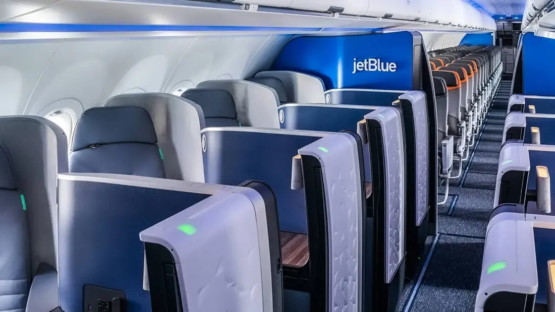Sliding Doors Are the New Business Class Standard — These 7 Airlines Have the Most Suites in 2026