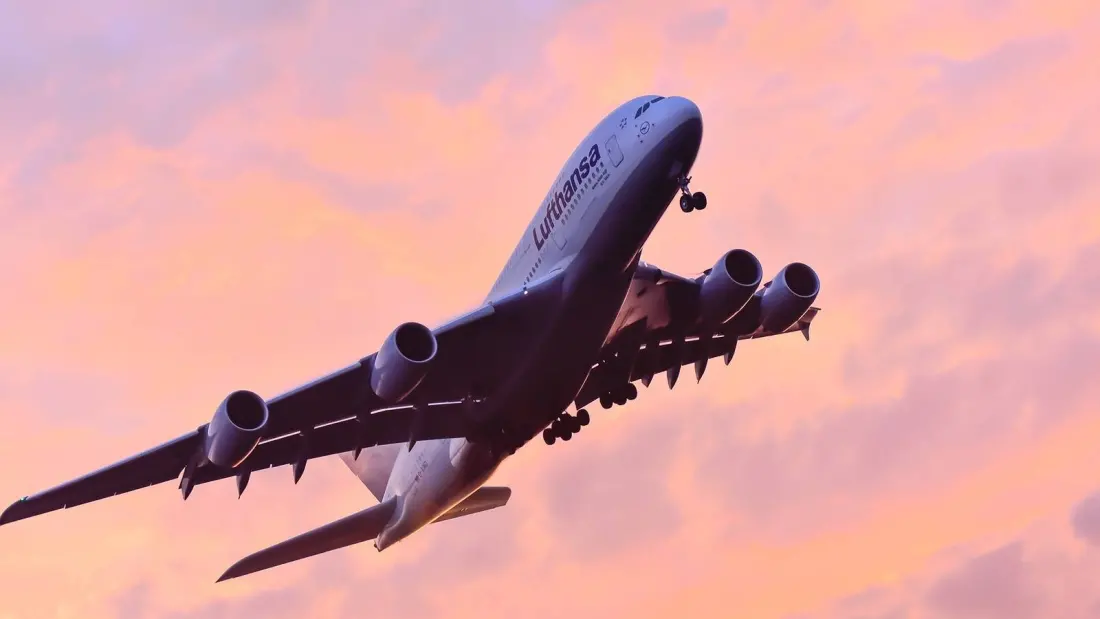 FAA Orders Urgent Engine Part Replacements on Airbus A380s After Takeoff Abort