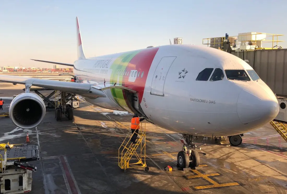 TAP Air Portugal Pilots Flub Their LAX Departure — Twice — and Air Traffic Control Isn't Convinced They're Fine