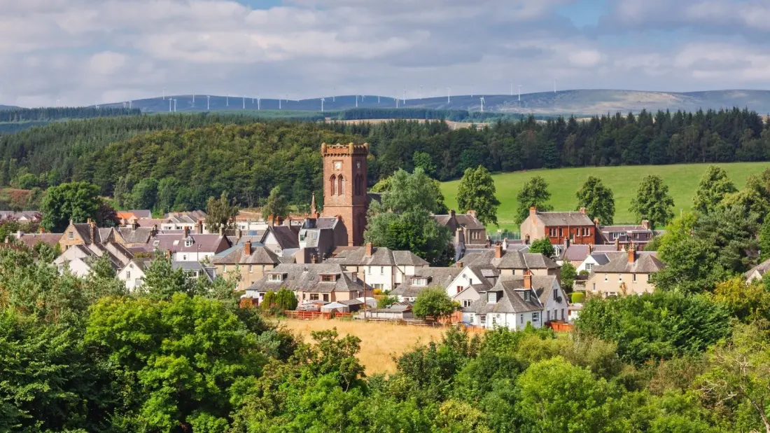 Doune: The Tiny Scottish Village Whose Castle Played Winterfell, Castle Leoch and Camelot