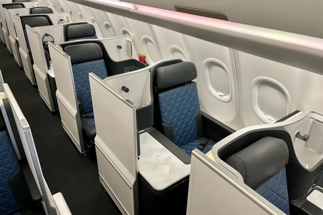 Delta One Suites: which planes have them, which seats to pick and how to book with miles