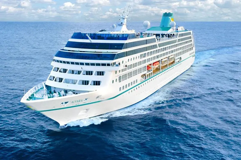 Phoenix Reisen Takes Over Oceania's Insignia — It Will Sail as the Alvara from Late 2027