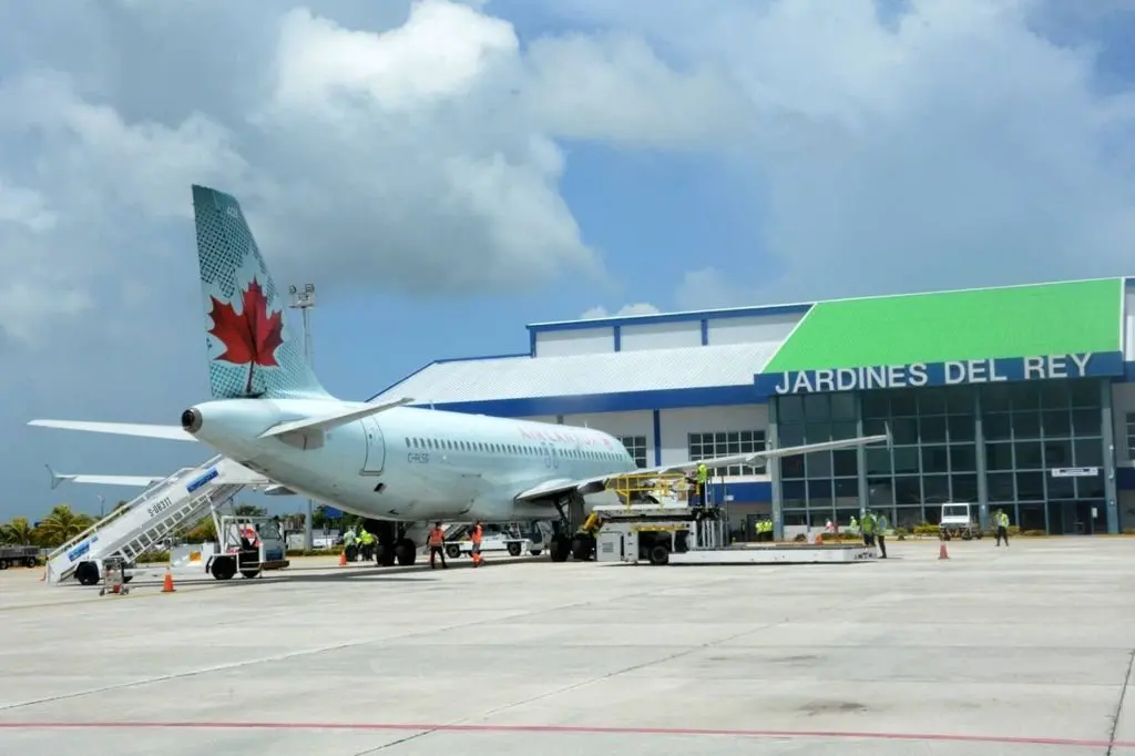Canadian groups press Ottawa to restore flights to Cuba as arrivals slump 75%