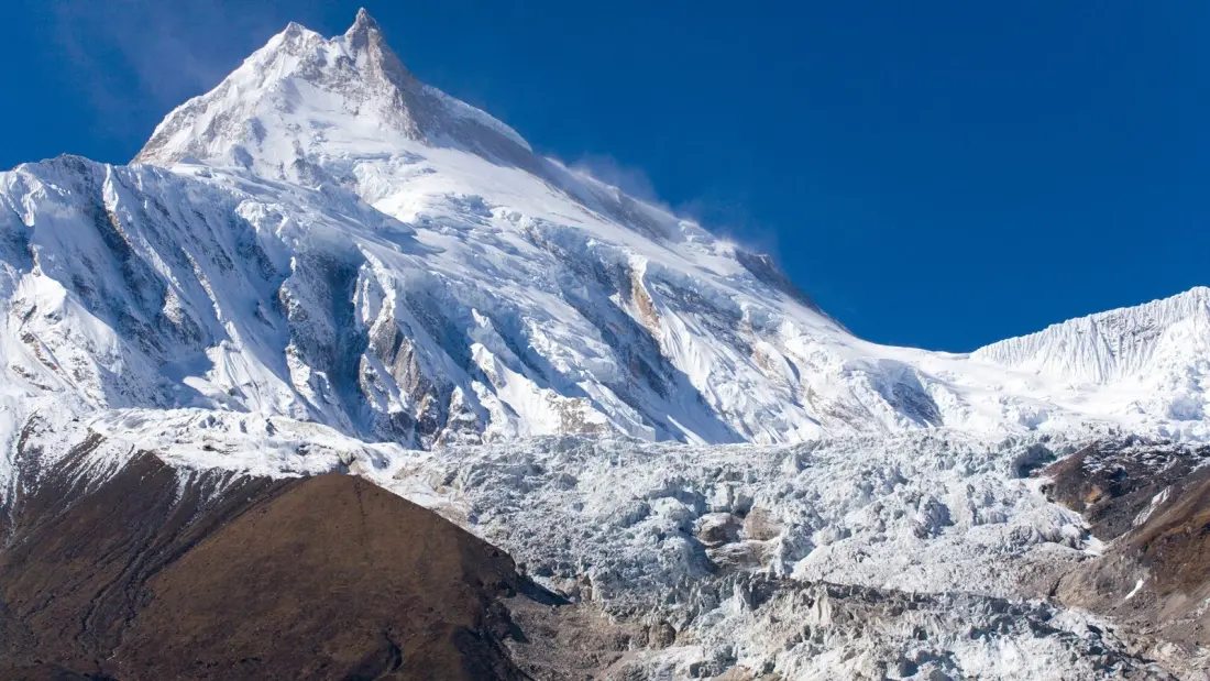 Deadly Avalanches End Manaslu's 2026 Climbing Season Early