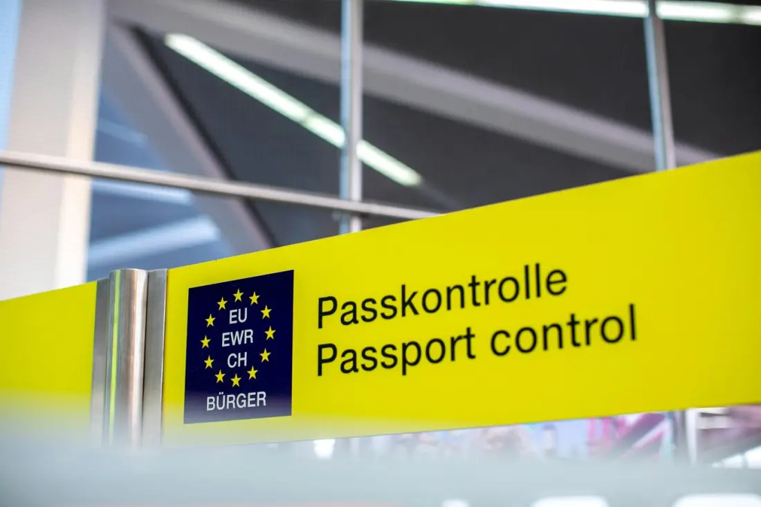 Finland pushes the EU to ban Russian tourist visas altogether