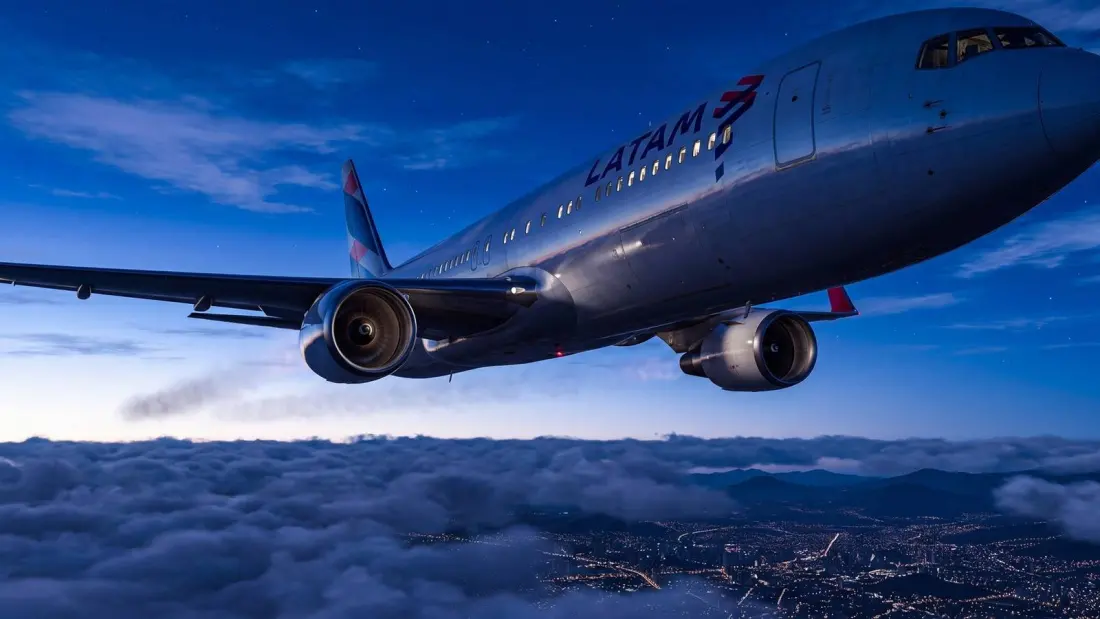 LATAM 767 Plunges 23,000 Feet After Cabin Pressure Scare On Lima–São Paulo Flight