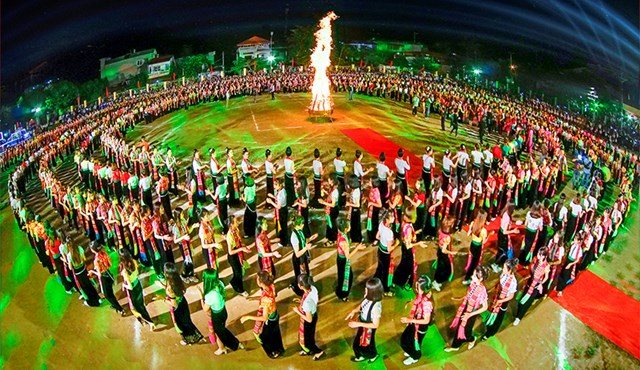 2,026 dancers, one circle: Lào Cai's Thái Xoè festival lands in October