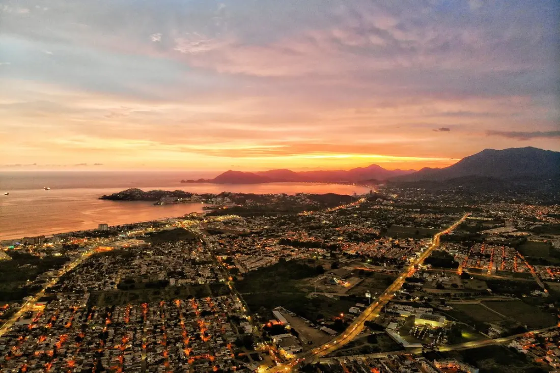 Manzanillo: Mexico's laid-back Pacific coast town where resort prices haven't caught up yet