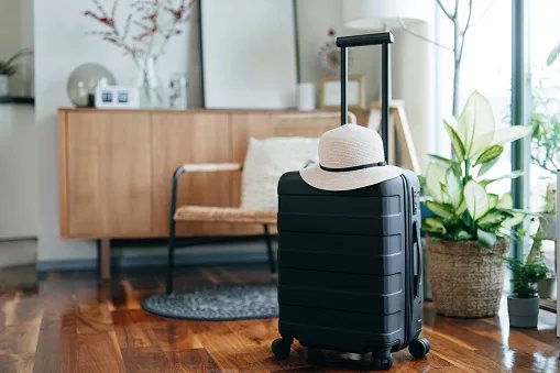 Airbnb to ban checkout chore lists: what changes for guests from November 2026