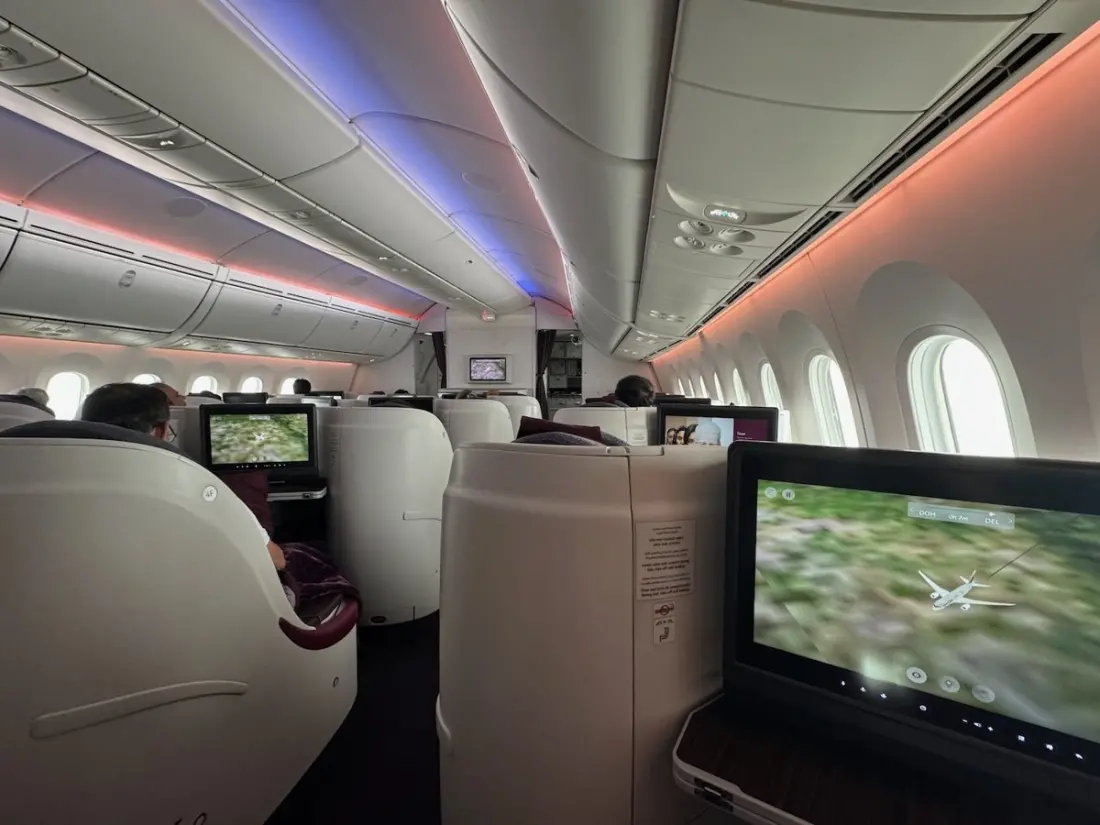 Qatar Airways' Older 787-8 Business Class Still Delivers — Especially the Food