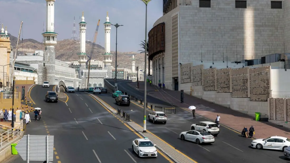Saudi Civil Defence briefly flags missile alert covering Mecca, then all-clear follows