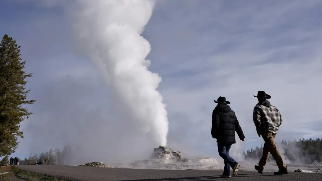 Yellowstone's Quieter Geysers: Where to Find Eruptions Without the Crowds