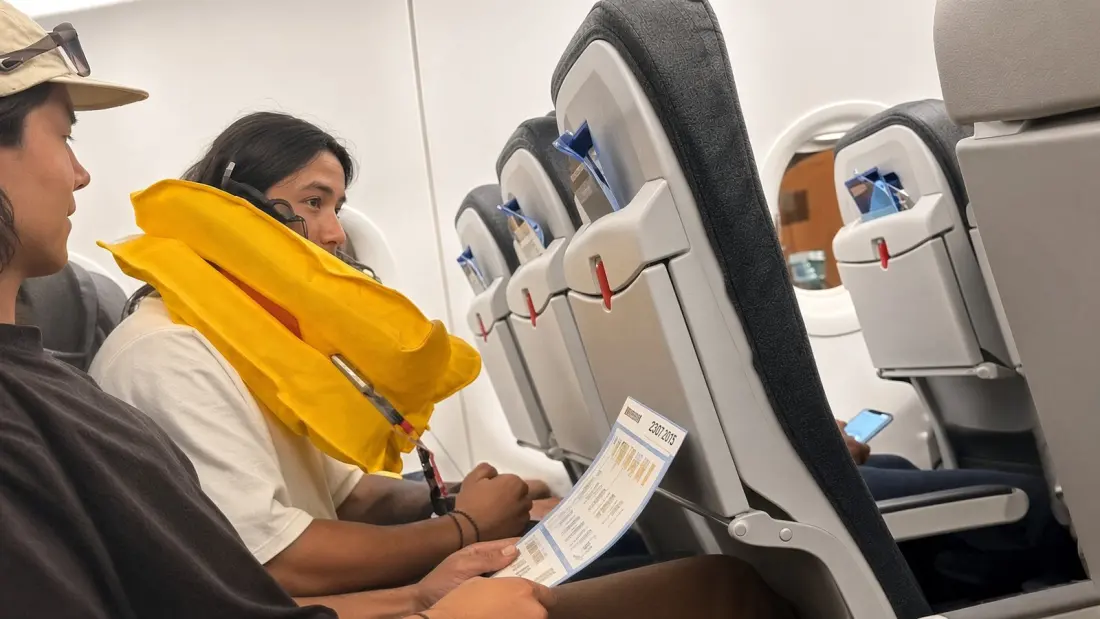 He Inflated His Life Vest During the Safety Demo — and Got Banned by Jetstar