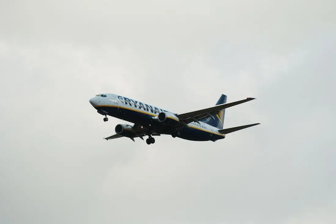 Storm Boelo sends Dublin–Bristol Ryanair flight 1,000 miles off course to Alicante