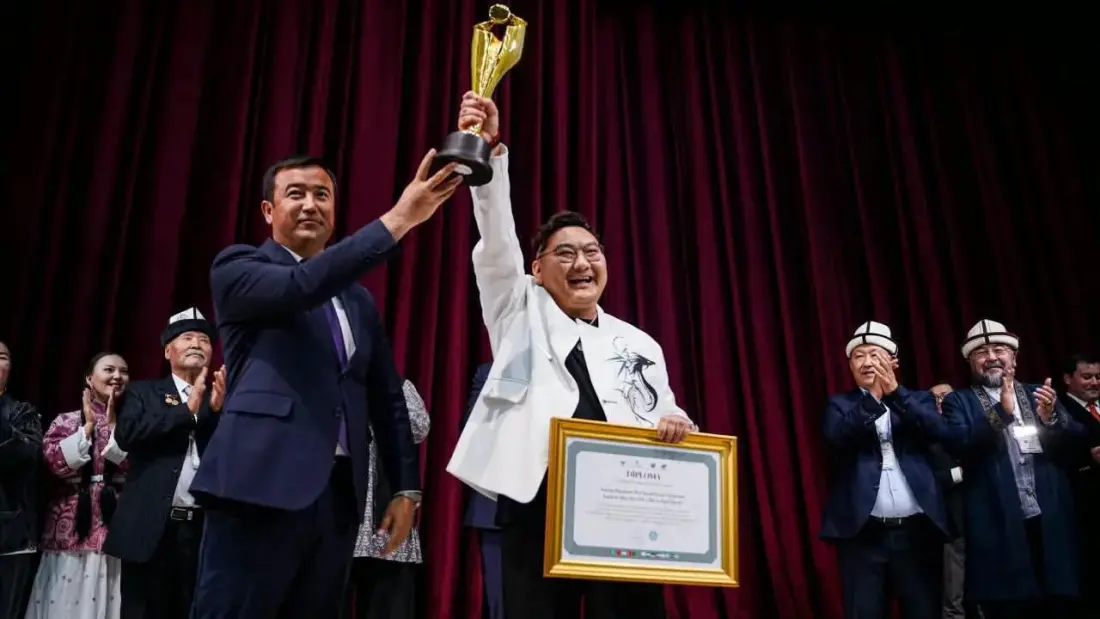 Osh Drama Theatre Takes Top Prize at TURKSOY Festival in Uzbekistan