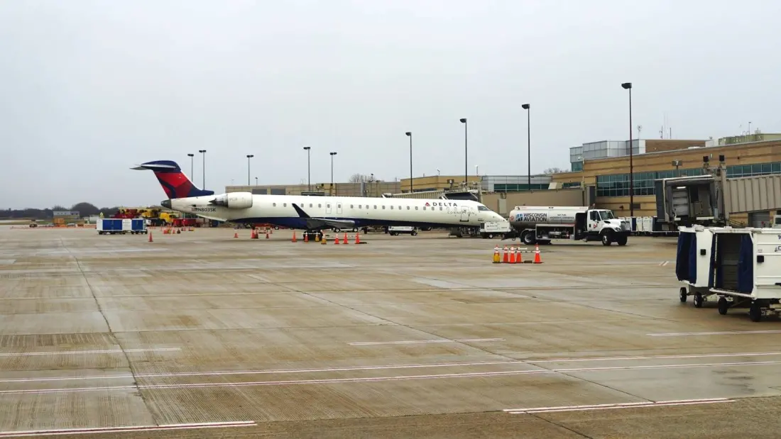 She Hid a Knife in Her Carry-On to Dodge a $100 Bag Fee — and Told TSA Exactly That