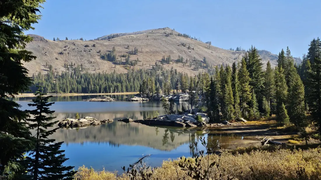 White Rock Lake: A Quiet Sierra Nevada Reservoir Where Camping Is Free and Crowds Are Rare