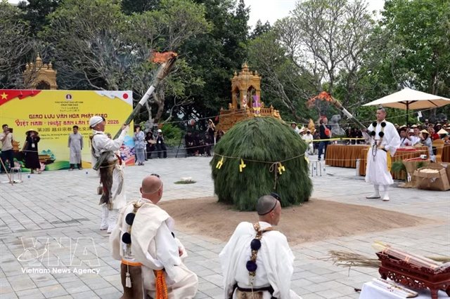 Fire rituals and flower offerings: Japan's rare Goma ceremony comes to Ninh Bình's Tam Chúc Pagoda