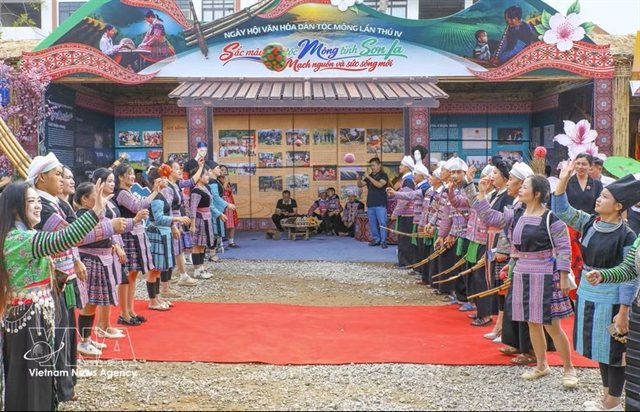 Điện Biên hosts the Mông Ethnic Culture Festival: linen, beeswax art and bamboo panpipes