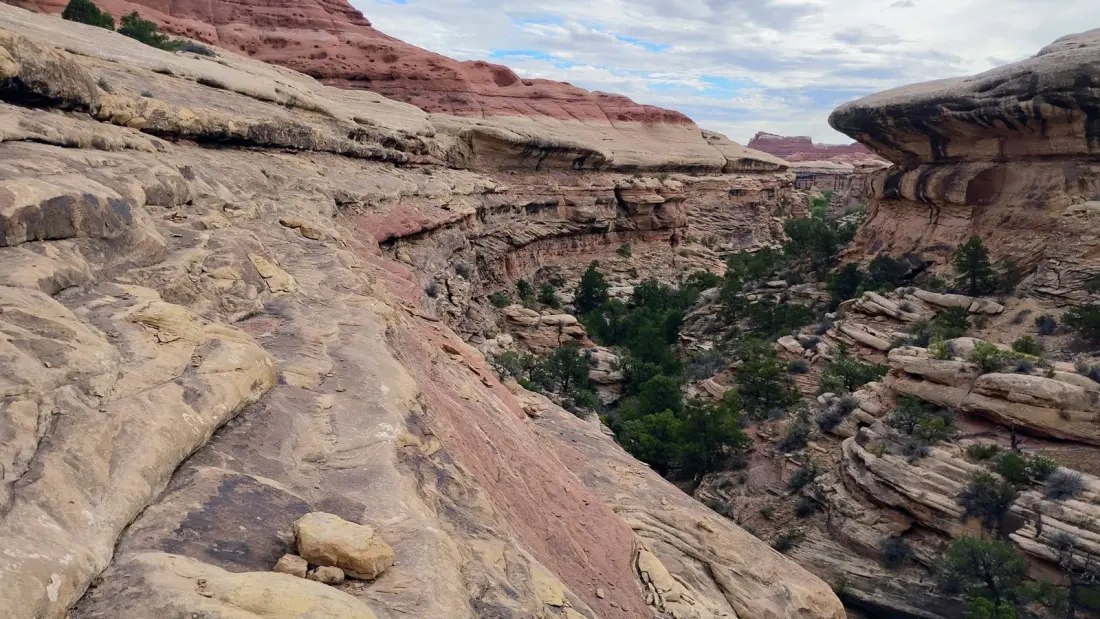 A 10-Mile Canyonlands Loop That's Perfect for First-Timers (and Six-Year-Olds)