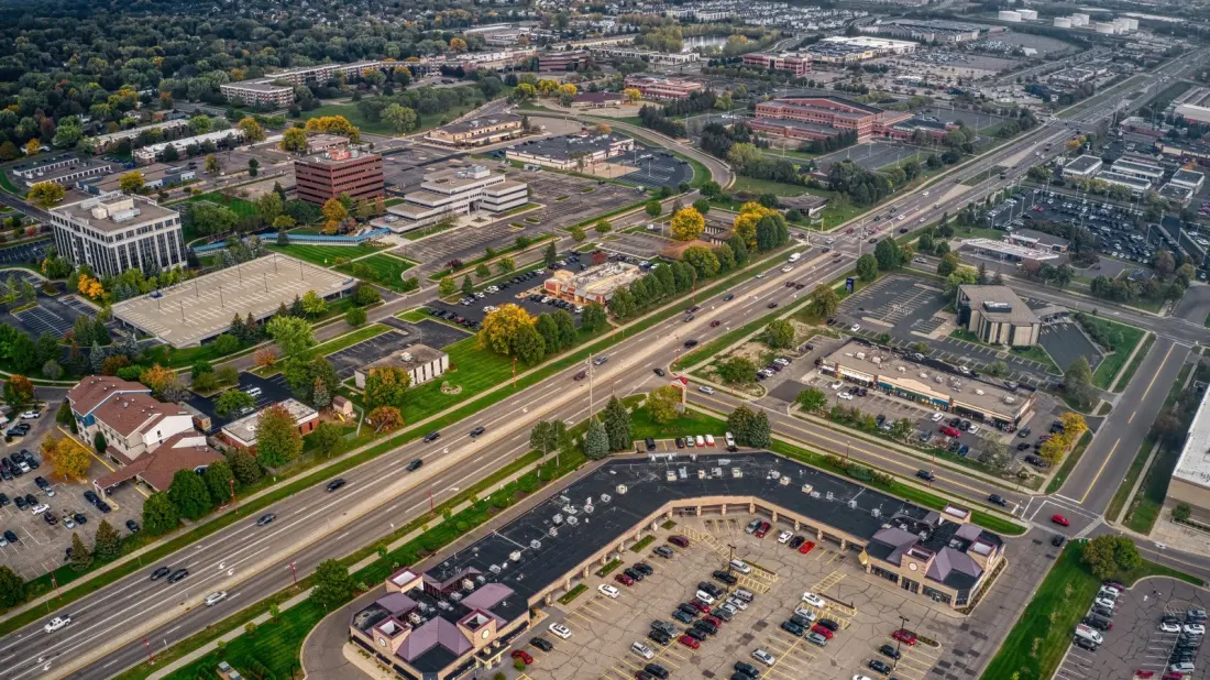 Apple Valley, Minnesota: The Twin Cities Suburb With a Huge Zoo and Small-Town Charm