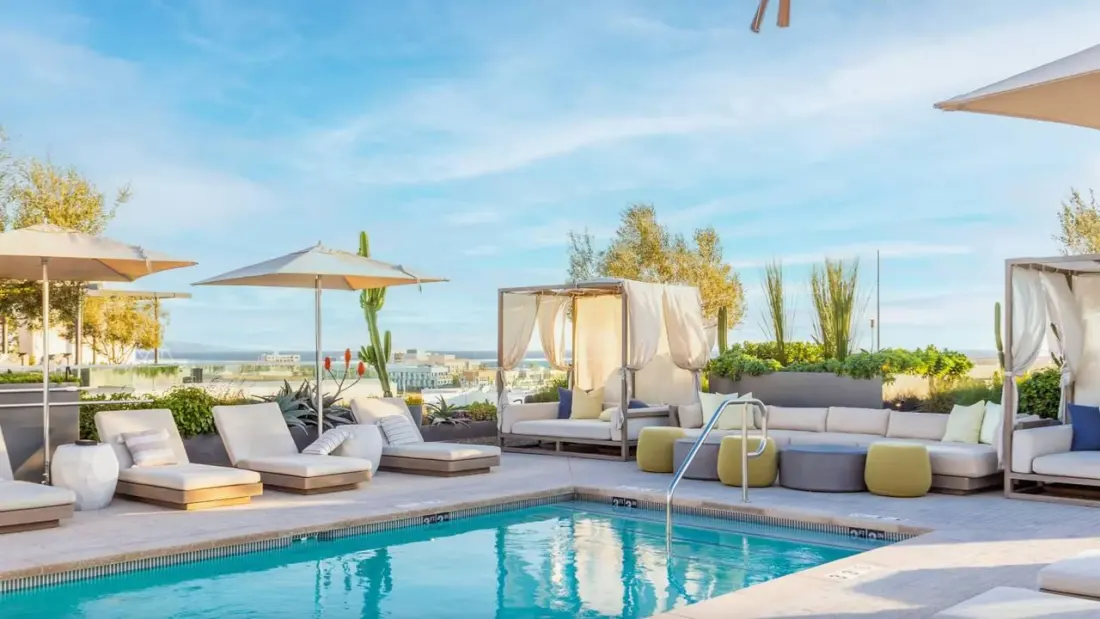 Santa Monica Airbnbs: Where to Stay for a Beach-and-City Break in LA