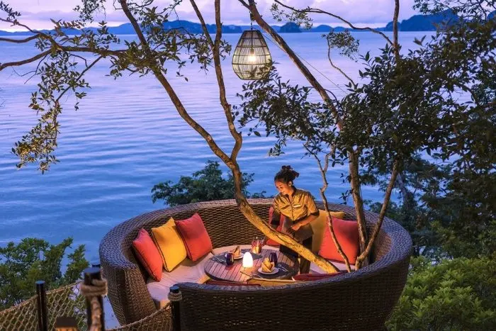 Banyan Tree's Samui and Krabi Resorts Hold Onto Two MICHELIN Keys for a Third Year
