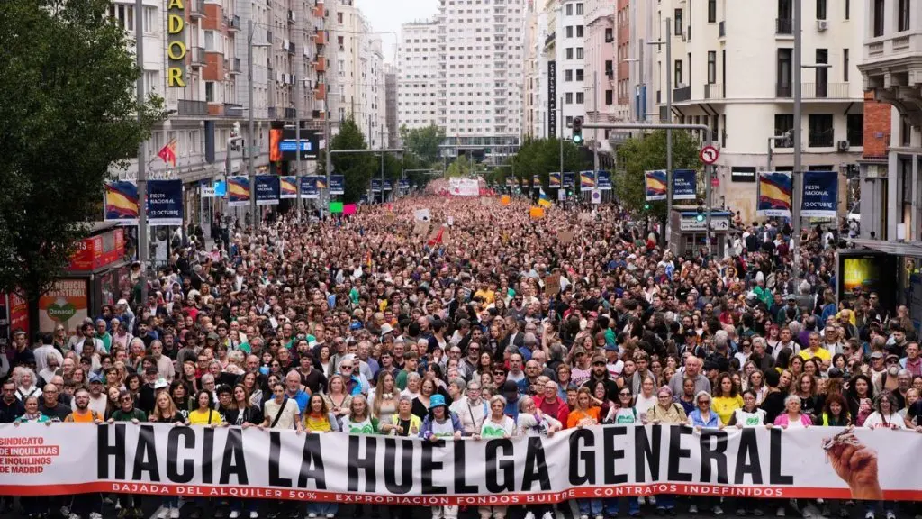 Spain's housing protests draw hundreds of thousands — and tourism is part of the story