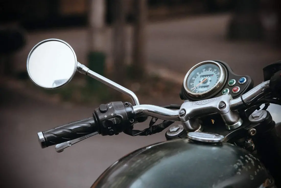 Costa Rica warns drivers about motorcycle crews blocking roads and attacking motorists