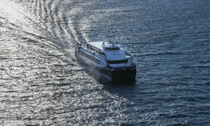 New fast catamaran to slash travel time between Brač, Omiš and Split