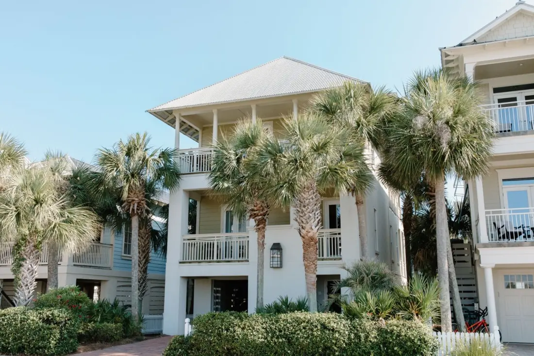 Casago's New Rental Brand Avari Launches With 15% Off Fall Stays at 5,500+ US Homes