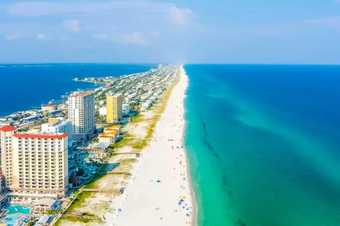 Pensacola Beyond the Beach: Dolphins, Warbirds and Ghost Stories on Florida's Gulf Coast