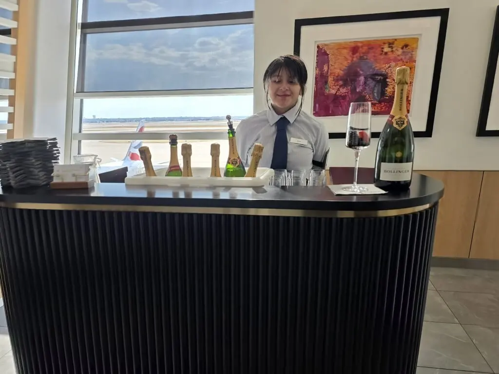 Philippine Airlines' $349 Status Match Could Get You Into American's Flagship Lounges — With a Catch
