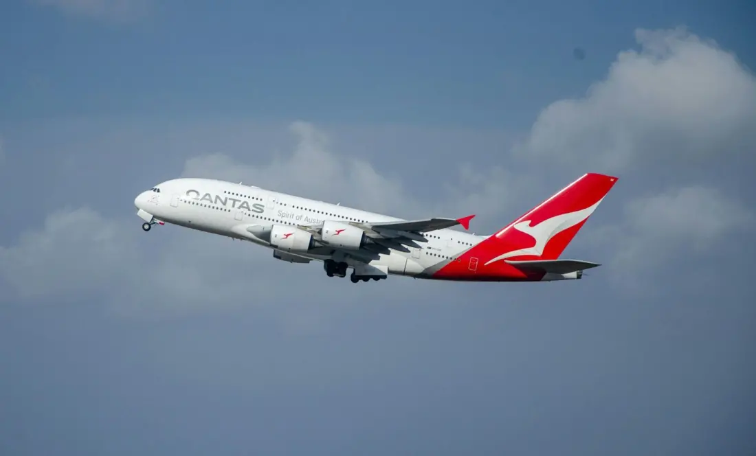 Bedbugs Ground a Qantas Dreamliner in Rome, Cancelling Perth Return Flight