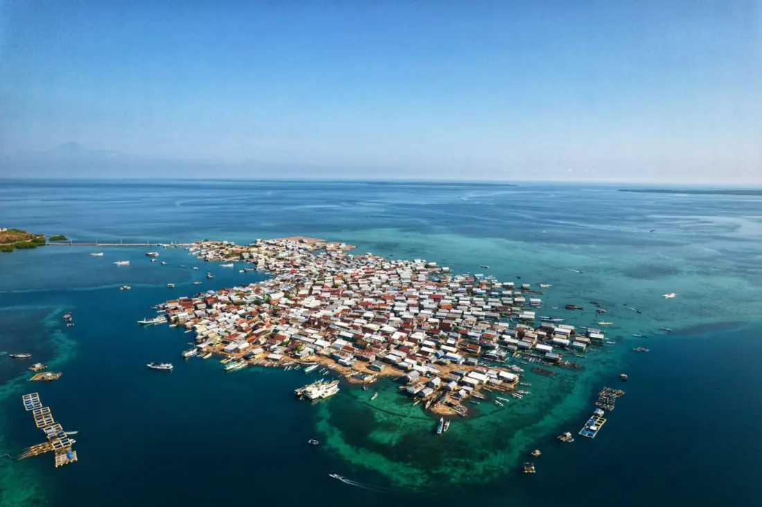 Seven water villages where life happens on the waves