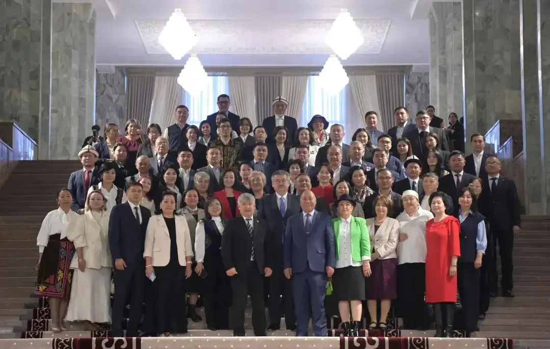 Kyrgyzstan Grapples with Keeping Its Language Alive in Diaspora Communities