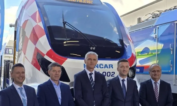 Croatia's New Hybrid Train Hits 160 km/h — and It's Already Running to Split