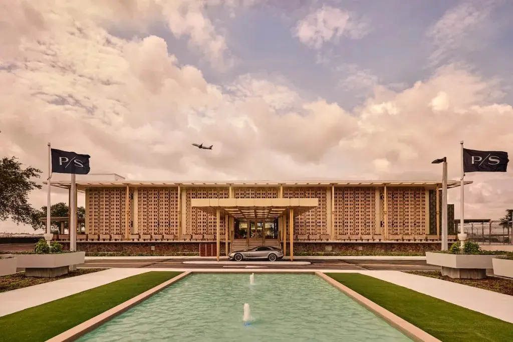 PS's Private Airport Terminals Keep Growing — LAX, Atlanta, Dallas and Miami Now Covered