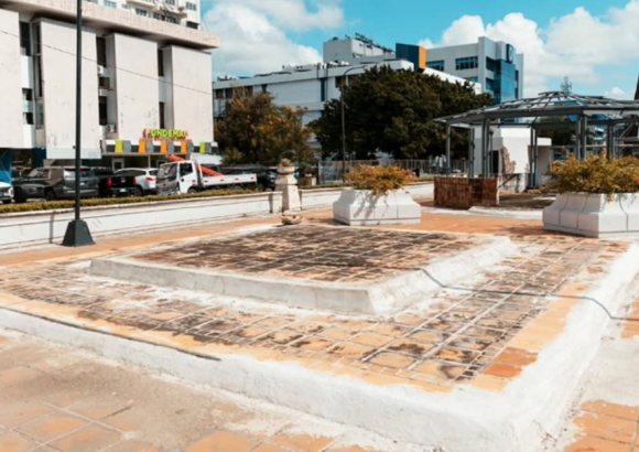 Santo Domingo's 27 de Febrero Boulevard gets a pedestrian-first makeover
