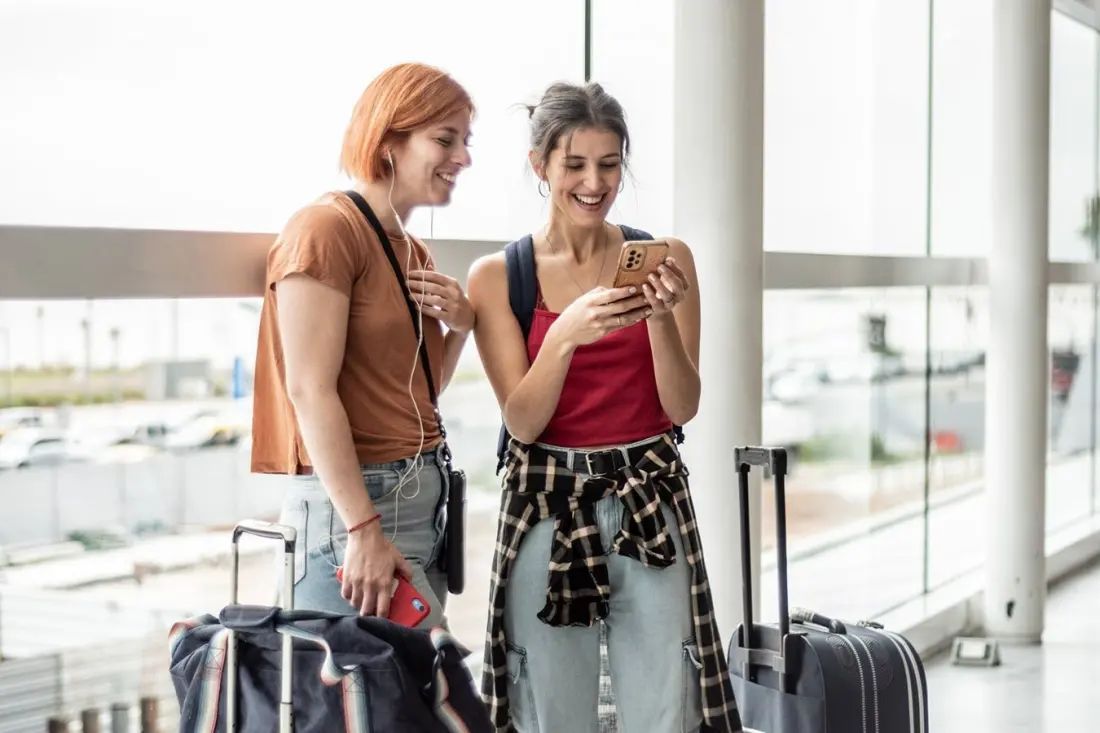 Chase's Aeroplan Card Gives You Air Canada Elite Status on a Plate — Here's What It Actually Gets You