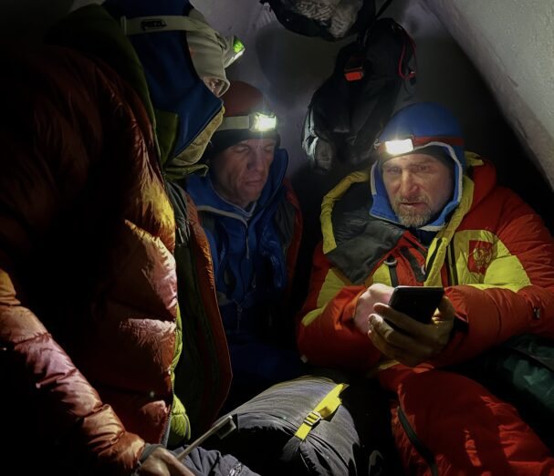 Three Russian Climbers Take on Everest's West Ridge — Alone and Without Oxygen