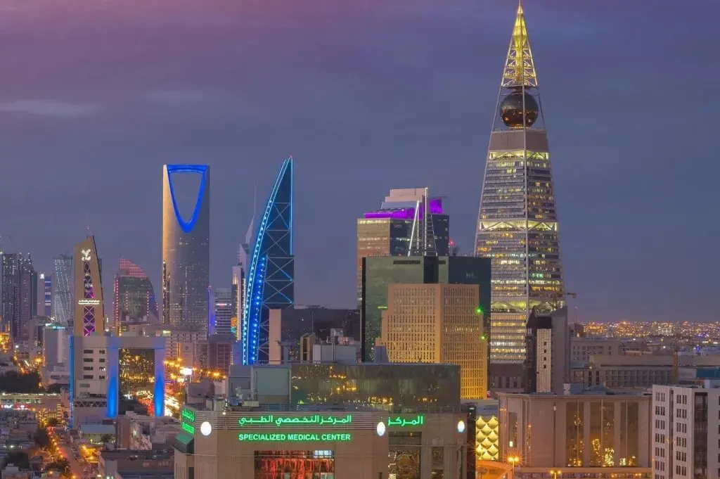Saudi Arabia Flight Chaos: A Third of Departures Grounded as Airlines Suspend Riyadh Routes